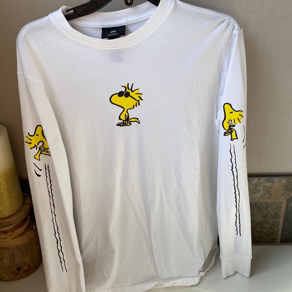 Long sleeved graphic tshirt